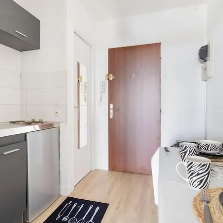 Apartment En Hauteur - Elegant Proche Du Metro *